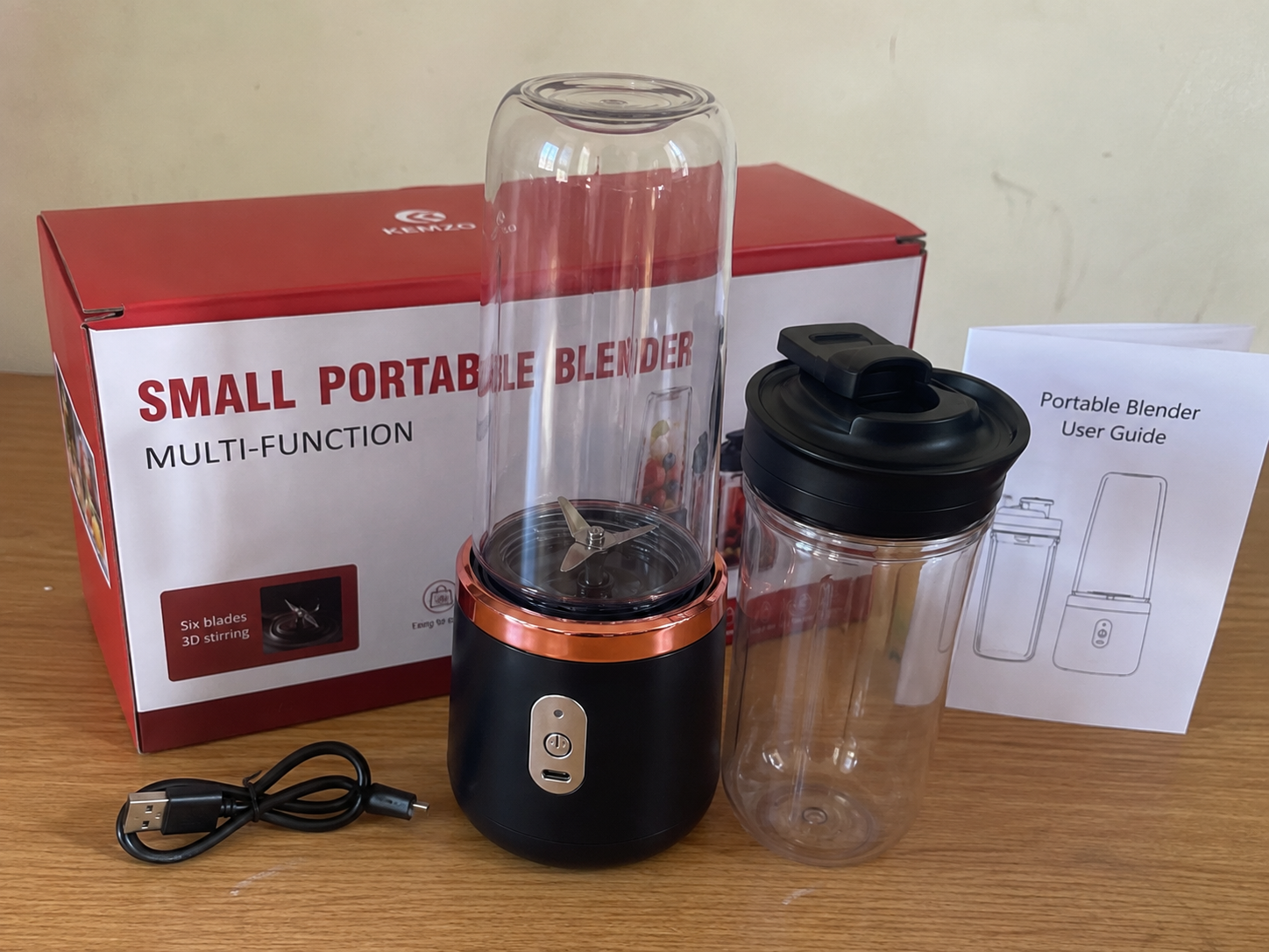 Portable USB Rechargeable Blender – Fresh Smoothies Anywhere